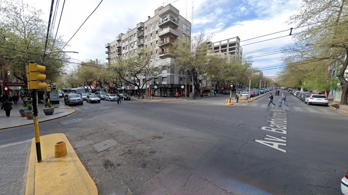 El conductor alcoholizado se metió en contramano por calle Colón