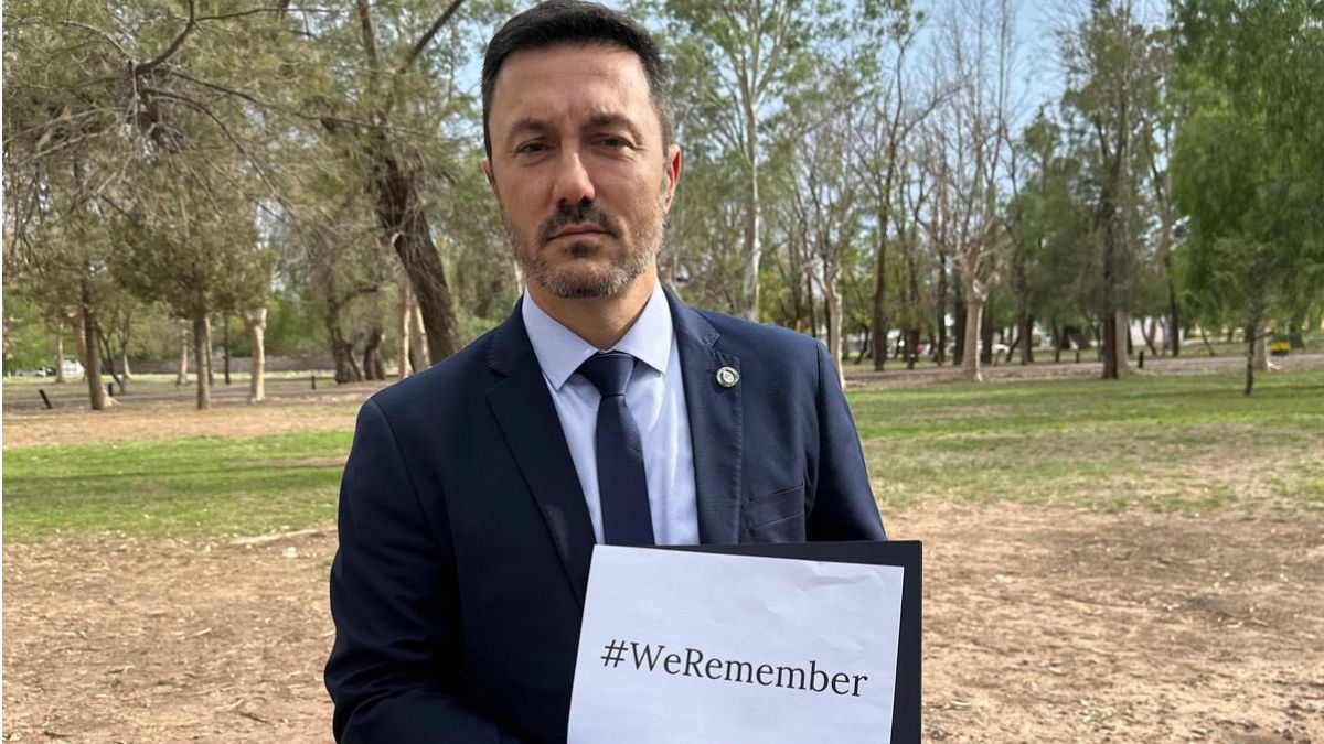 Luis Petri, ministro de Defensa, criticó duramente a Cristina Kirchner tras la publicación del documento de 33 páginas que hizo en contra de Javier Milei.