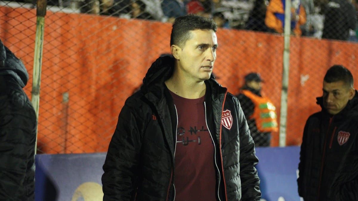 El DT asumió en forma interina y ha dirigido siete partidos. El DT asumió en forma interina y ha dirigido siete partidos.