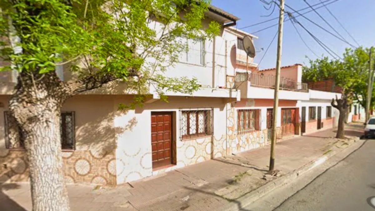 Tenía prisión domiciliaria con tobillera pero intentó escapar nadando por un río