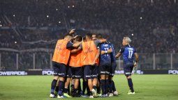 Talleres le dio otro duro golpe a Colón