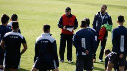 El primer equipo de Pepe Romero: Independiente Rivadavia hizo fútbol