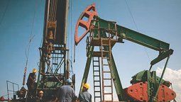 Adjudicaron seis áreas petroleras