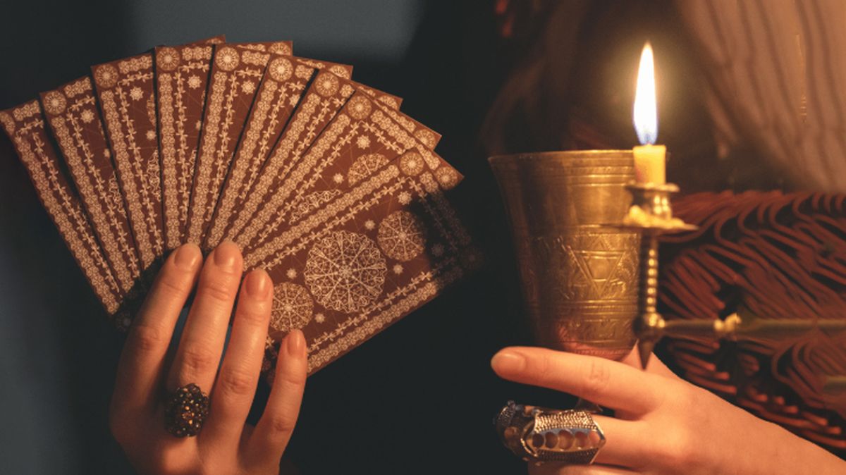 TAROT: descubre sus predicciones para hoy miércoles 15 de enero de 2025