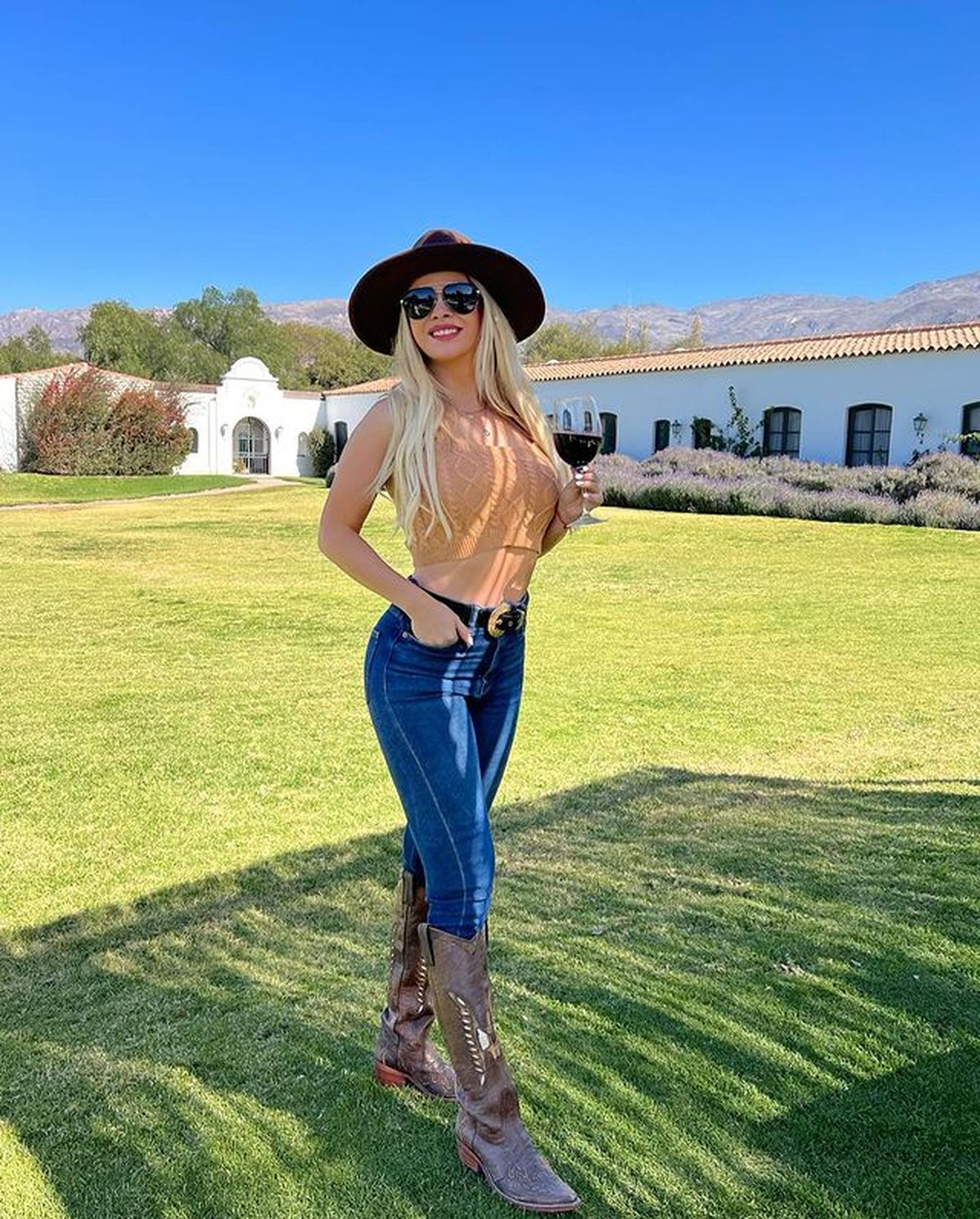 Alejandra Maglietti causó sensación en Salta.