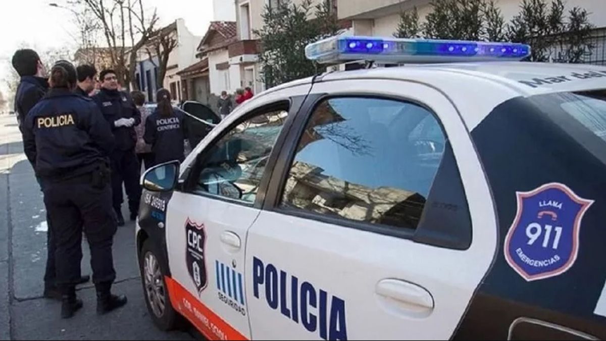 Discusión y ataque. Un joven fue a reclamar por el arreglo de un celular y le dieron seis balazos