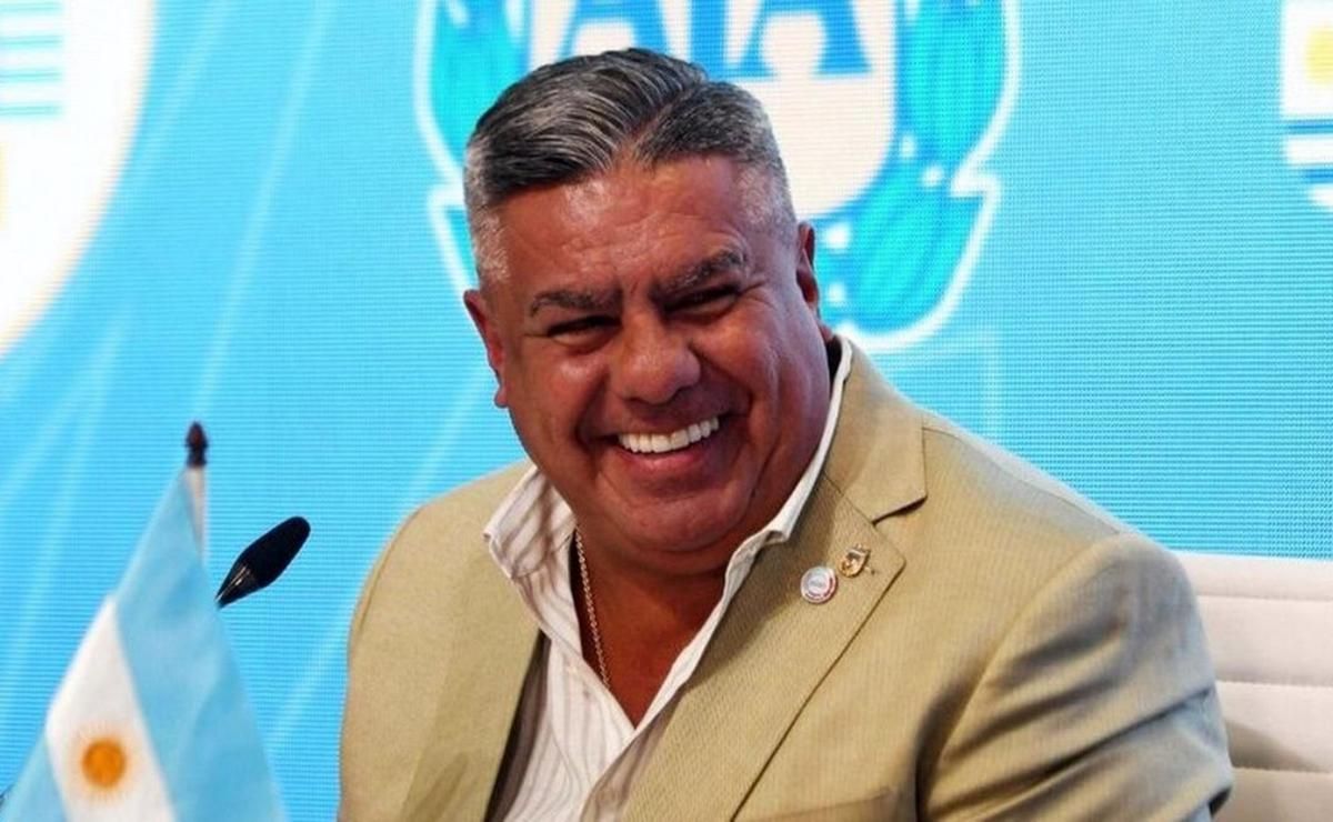 El presidente de AFA dijo presente en las redes.