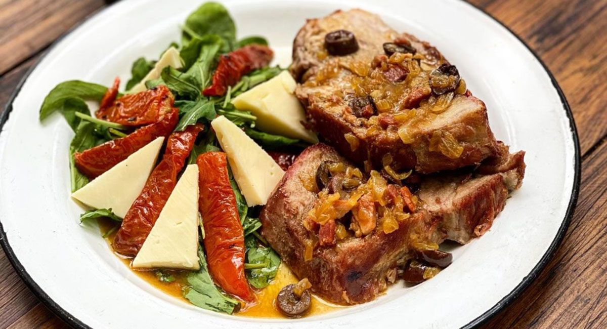 La tradicional comida casera también se puede saborerar en Miramar, en la clásica esquina del barrio de San Cristóbal La tradicional comida casera también se puede saborerar en Miramar, en la clásica esquina del barrio de San Cristóbal