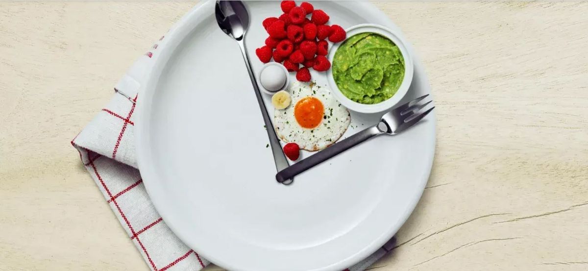 Ayuno intermitente. Qué le sucede al cuerpo si realizamos ayuno intermitente todos los días. Ayuno intermitente. Qué le sucede al cuerpo si realizamos ayuno intermitente todos los días. 