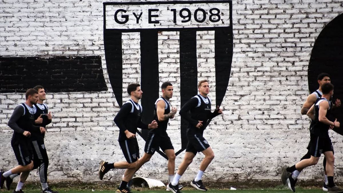 Gimnasia y Esgrima recibirá a Almirante Brown este sábado por la fecha 27 de la Primera Nacional. Foto: Gentileza prensa Gimnasia y Esgrima. 