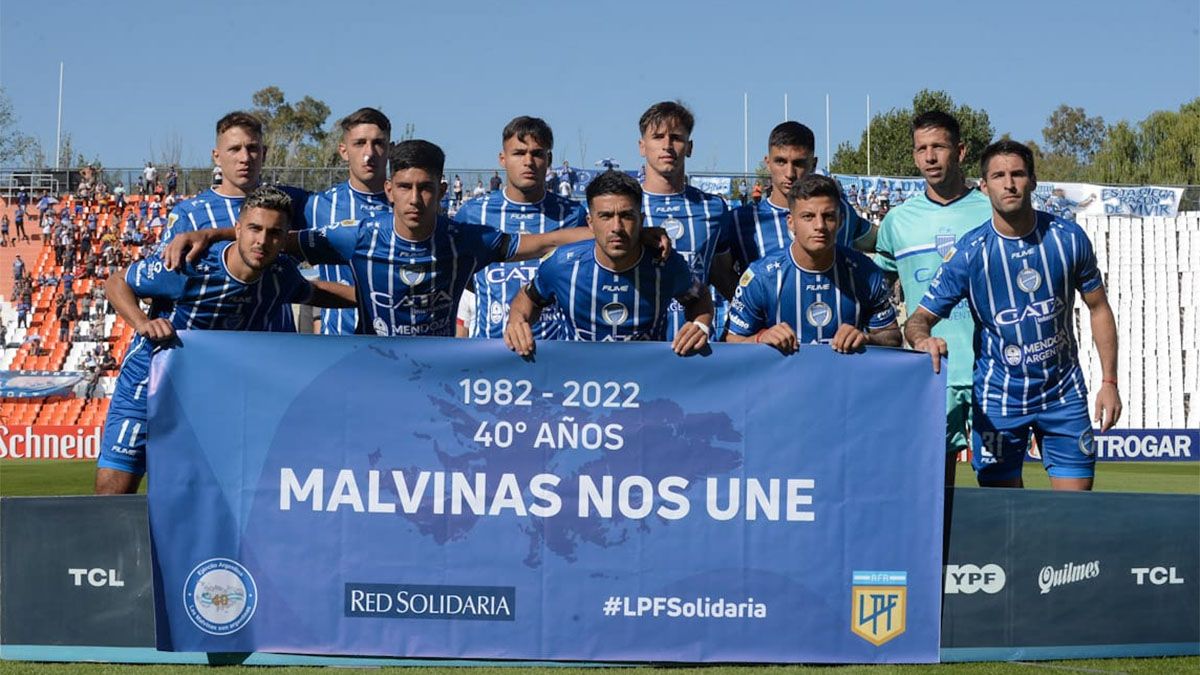 Godoy Cruz homenajeó a los héroes de Malvinas.
