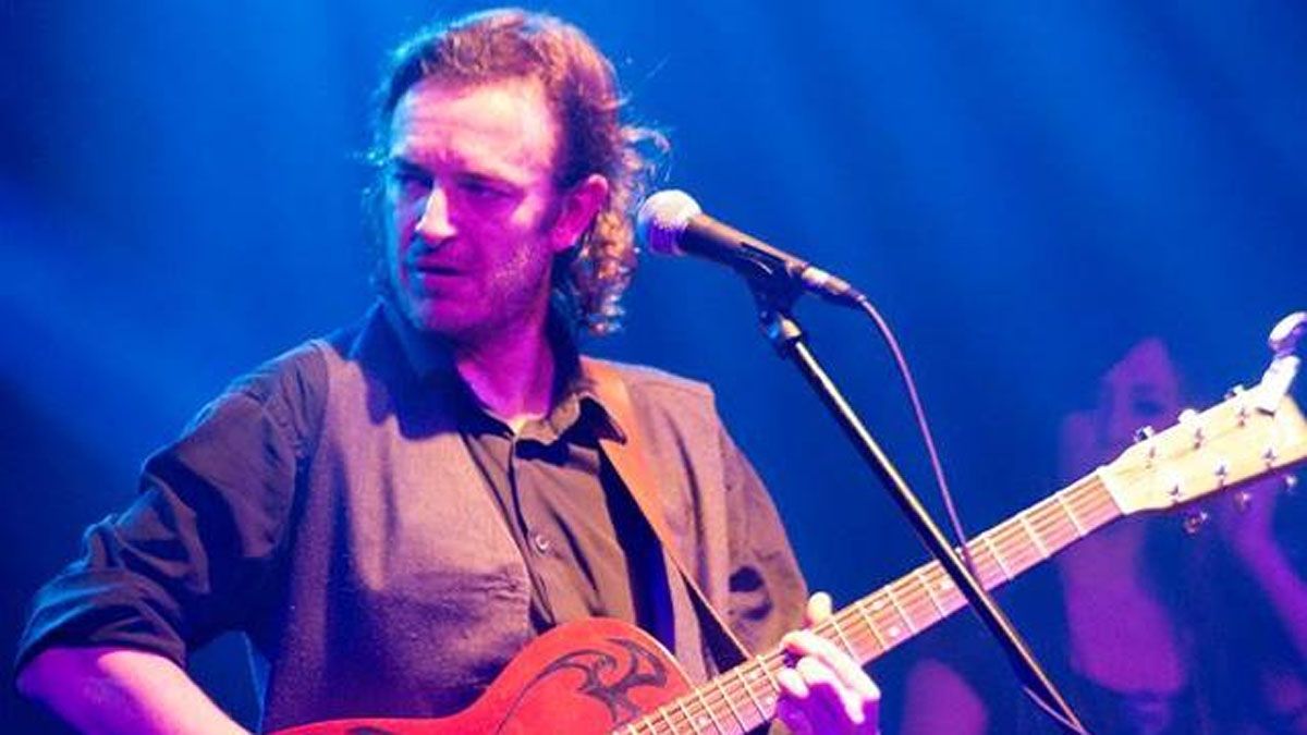 Luciano Janello tenía 47 años. Tocaba canciones de Sabina.