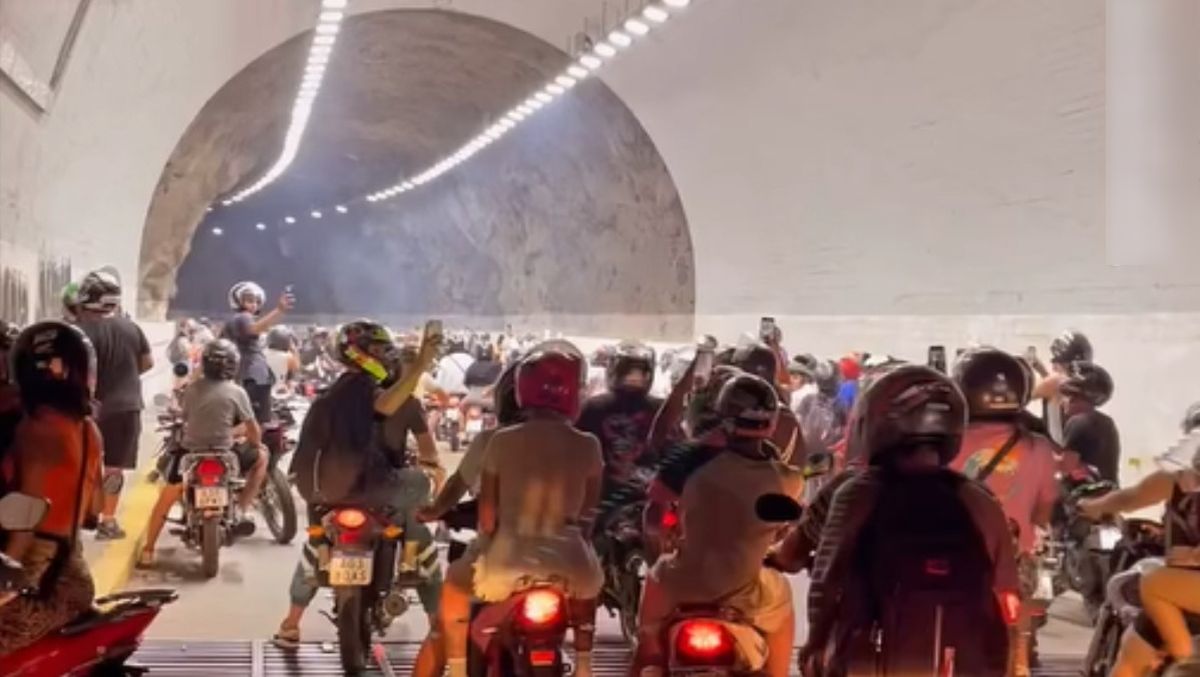 Caravana de motociclistas en Cacheuta generan temor en los conductores. Advierten la falta de controles. Caravana de motociclistas en Cacheuta generan temor en los conductores. Advierten la falta de controles.