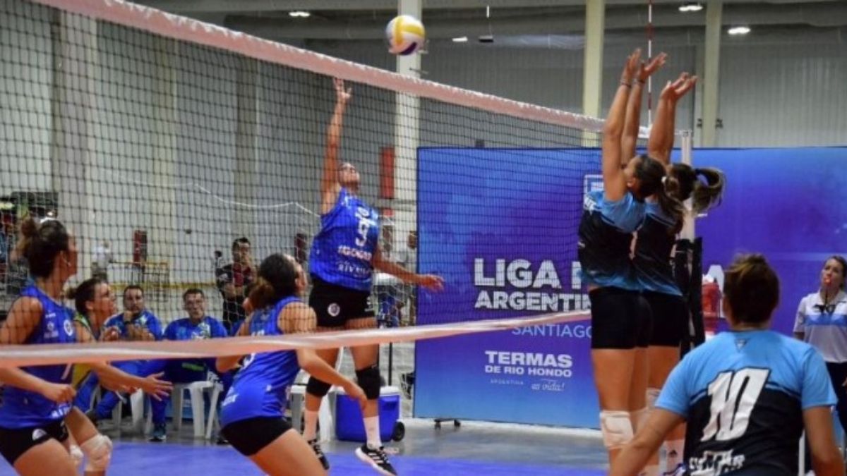 Las chicas dirigidas por Franco Facchini tuvieron una buena campaña este 2023 en la Liga Federal, donde entraron entre las ocho mejores. Las chicas dirigidas por Franco Facchini tuvieron una buena campaña este 2023 en la Liga Federal, donde entraron entre las ocho mejores.