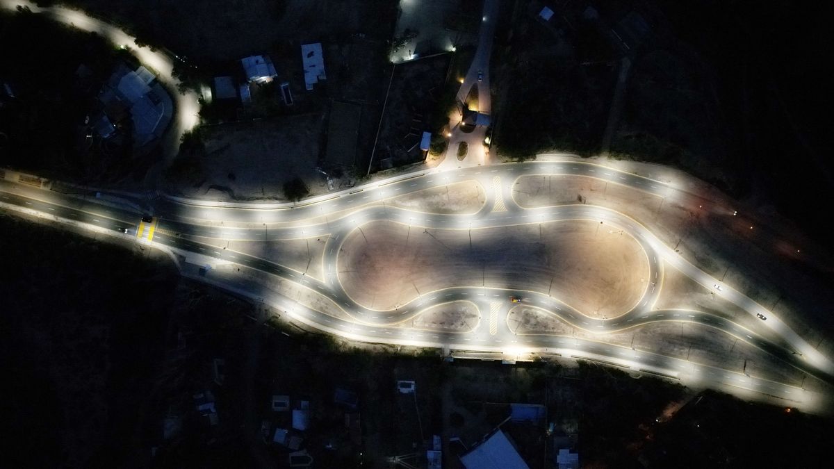 La iluminación del nuevo tramo habilitado cuenta con toda la tecnología. La iluminación del nuevo tramo habilitado cuenta con toda la tecnología.