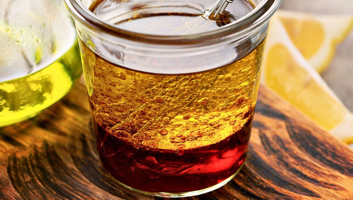 ¿Qué pasa cuando mezclamos vinagre y aceite?&nbsp;