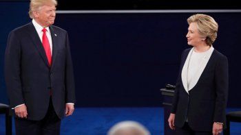Trump se arrepintió de su video misógino y Clinton dijo que él 