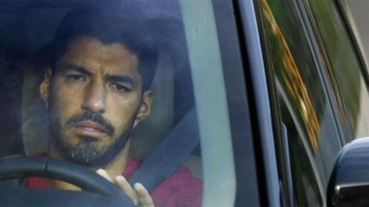 Video: Luis Suárez se fue llorando del Barcelona