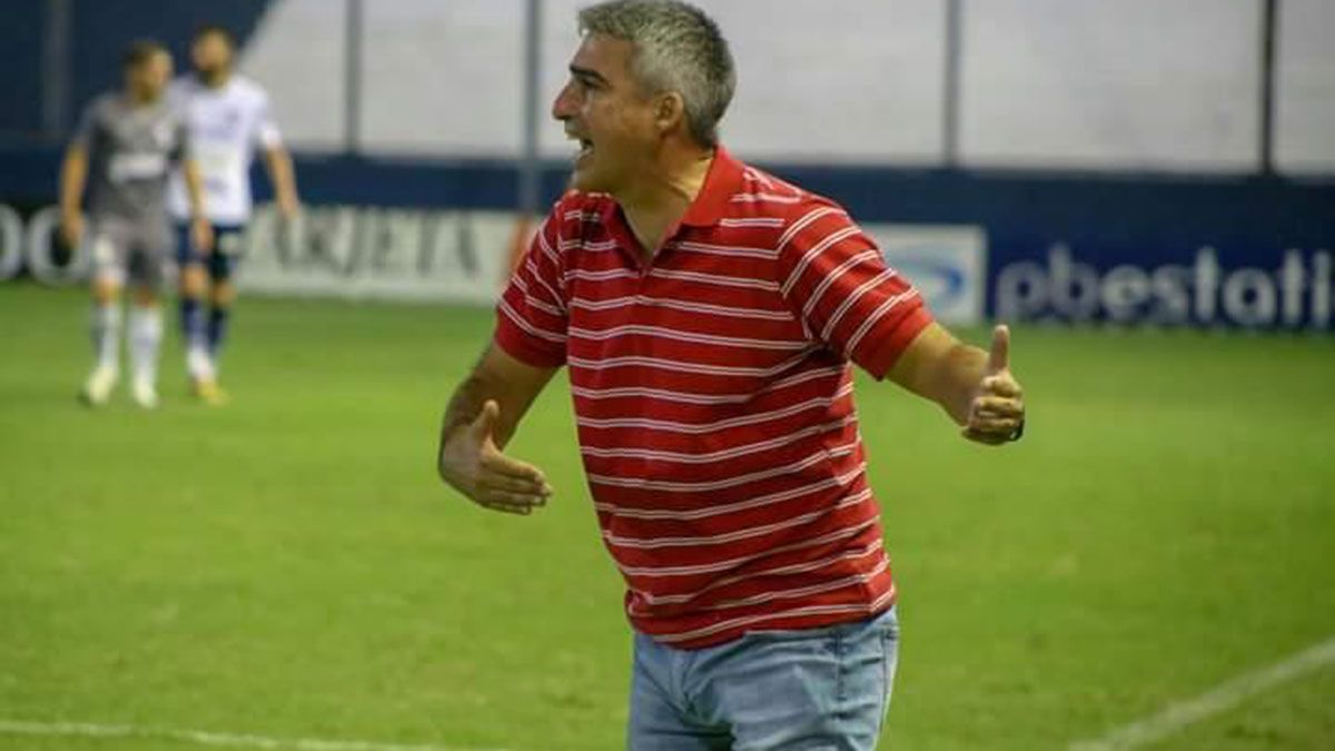 Gabriel Gómez, el nuevo entreandor de Indpendiente Rivadavia.