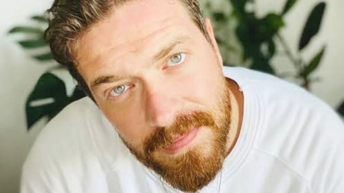 50 m2. Netflix arrasa con la exitosa serie turca de 8 capítulos con el genial actor turco, Engin Ozturk.