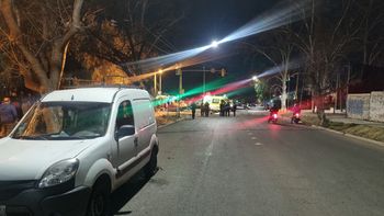 Motociclista murió tras chocar contra una camioneta en Godoy Cruz