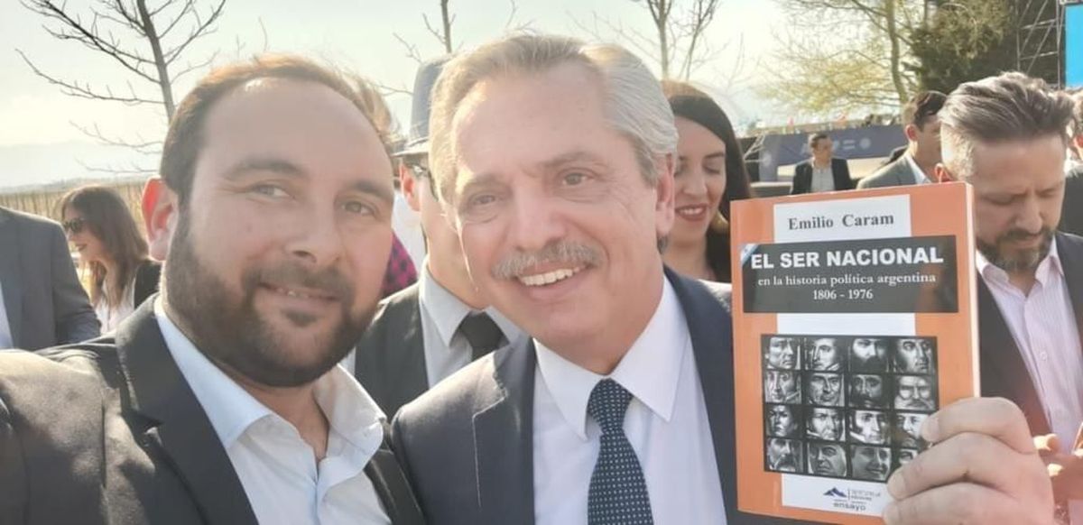 Emilio Caram, ex funcionario justicialista y candidato a vocal del Colegio de Abogados, con el presidente Alberto Fernández.