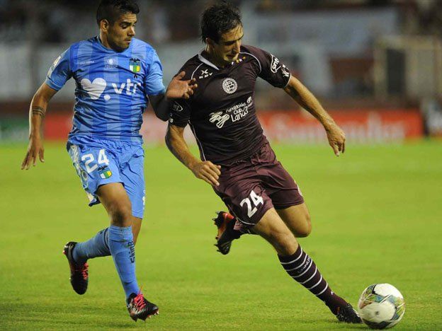 Lanús busca su primera victoria ante el equipo de Mondragón