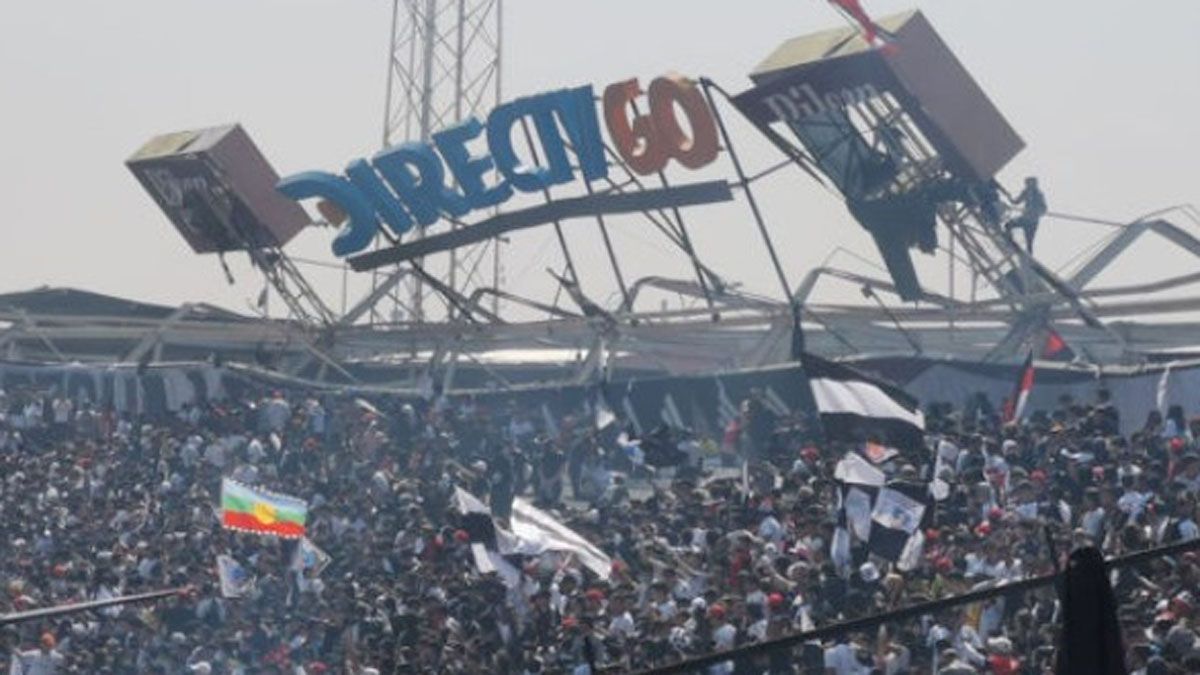Heridos al colapsar el techo del estadio de Colo-Colo