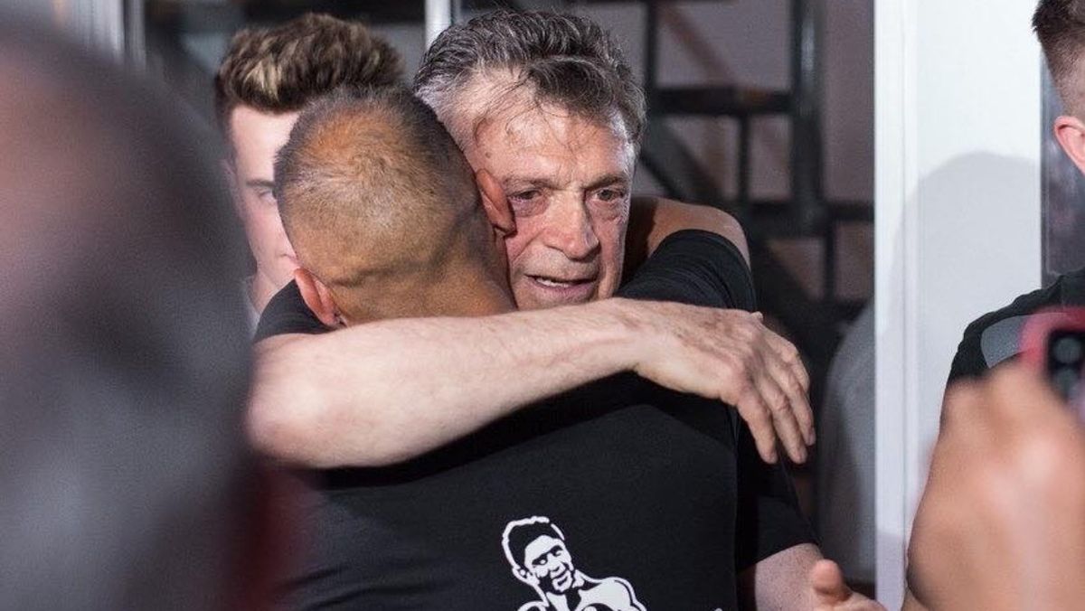 Pandolfino asegura que rescatar a la juventud mediante el deporte y el trabajo genuino es una de sus prioridades. El precandidato tiene un gimnasio en la calle San Miguel.