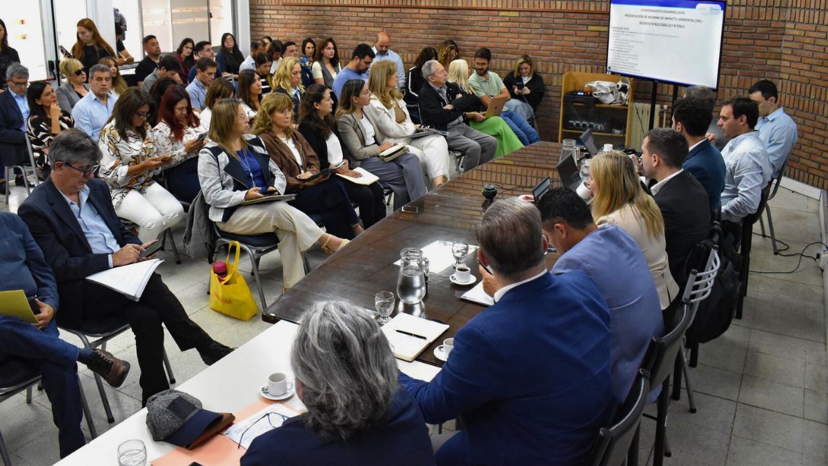 La presentación de PSJ Cobre Mendocino se dio en plenario de comisiones de la Cámara de Diputados. La presentación de PSJ Cobre Mendocino se dio en plenario de comisiones de la Cámara de Diputados.