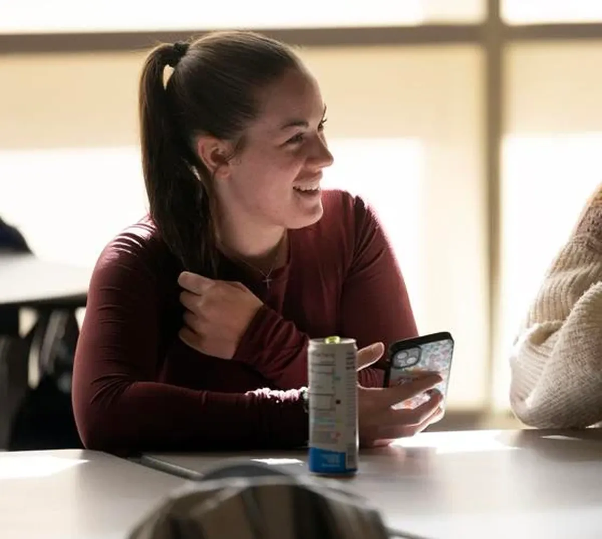 Si no les prestas atención a los demás, nadie querrá estar con vos. Si no les prestas atención a los demás, nadie querrá estar con vos.