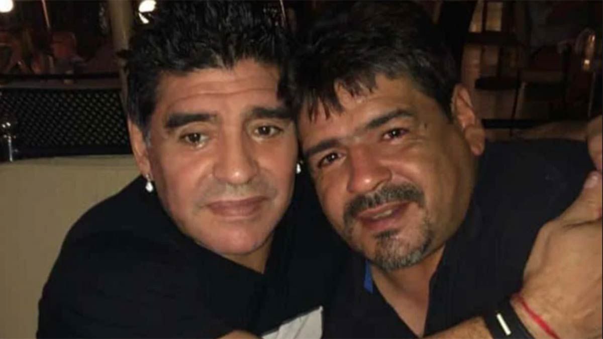 Murió Maradona. Hugo y Diego en otros tiempos. El pedido de Diego antes de morir que le hizo a su hermano.