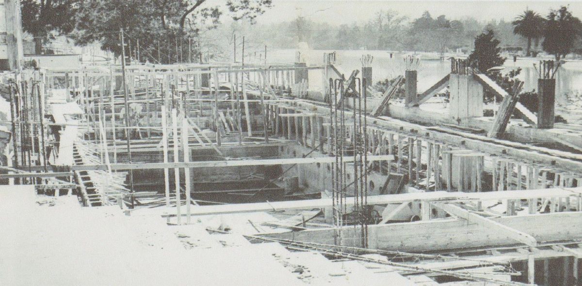 El Club Regatas, en plena construcción