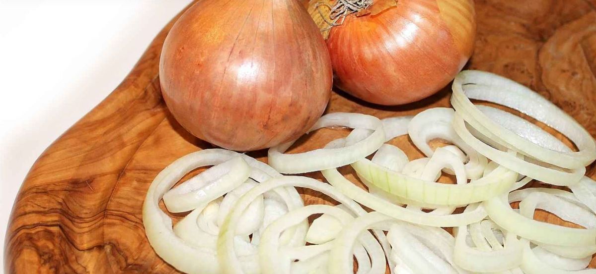 Beneficio de comer cebolla, ideal para los hipertensos. Beneficio de comer cebolla, ideal para los hipertensos.