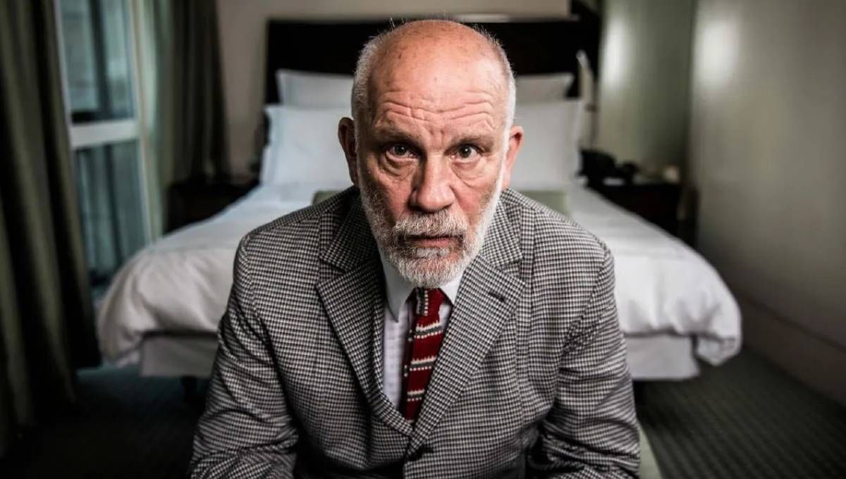 John Malkovich es uno de los protagonistas de esta película de Netflix