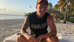 {alttext(,¡No es el mismo! Messi salió a desmentir a los medios por una #FakeNews)}