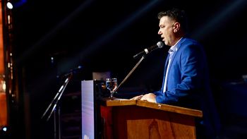Fuerte reclamo empresario por rutas, obras hídricas y alivio impositivo en la Fiesta de la Ganadería