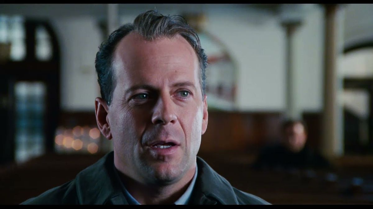 Inquietante. Disney Plus cuenta en su catálogo de películas con una de las mejores cintas, Sexto sentido, con Haley Joel Osment y Bruce Willis Inquietante. Disney Plus cuenta en su catálogo de películas con una de las mejores cintas, Sexto sentido, con Haley Joel Osment y Bruce Willis