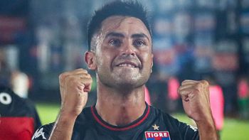 ¡Y va el tercero! el Pity Martínez debutó en Tigre y sentenció la victoria ante Racing ¡Y va el tercero! el Pity Martínez debutó en Tigre y sentenció la victoria ante Racing