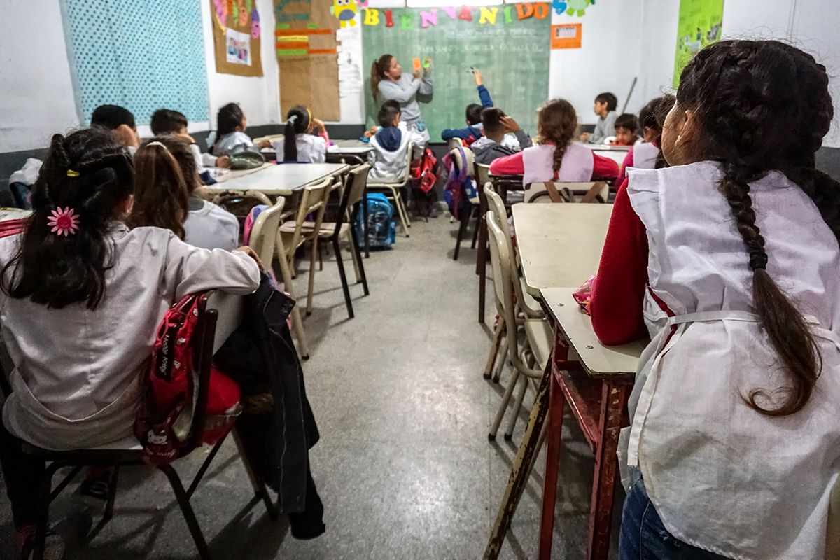 Algunas provincias logran mejores resultados con los mismos o menores recursos destinados a Educación. En eso puso la lupa la Nación. Algunas provincias logran mejores resultados con los mismos o menores recursos destinados a Educación. En eso puso la lupa la Nación.