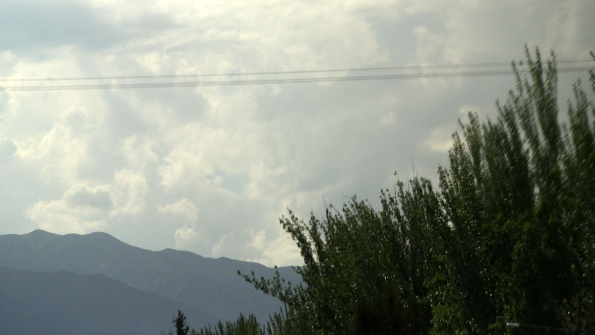 Pronóstico del tiempo para Mendoza: 23 de temperatura máxima, lluvias y tormentas
