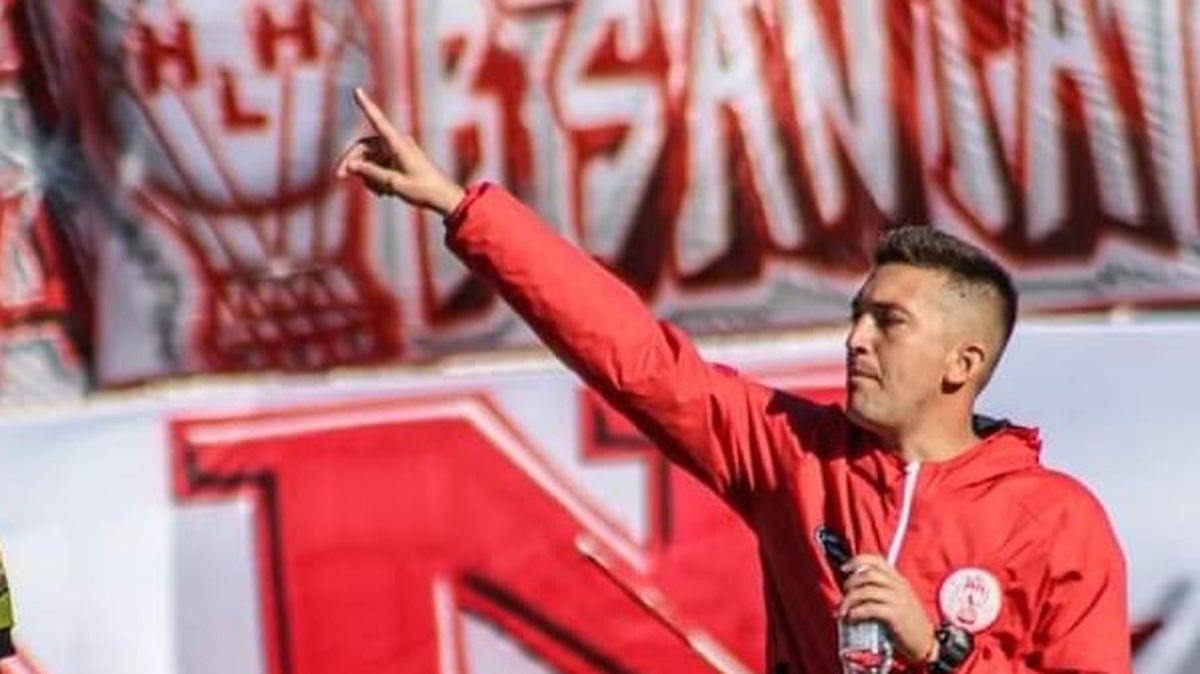 Abdo Alí, es el conductor de Huracán Las Heras. Abdo Alí, es el conductor de Huracán Las Heras.