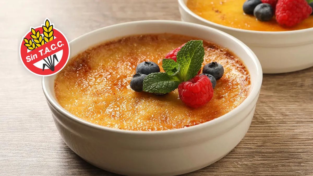 La receta de esta creme brulée sin TACC es una exquisita versión muy parecida a la original. La receta de esta creme brulée sin TACC es una exquisita versión muy parecida a la original.