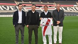 Llegó a River como refuerzo estelar, pero no sirvió. Llegó a River como refuerzo estelar, pero no sirvió.