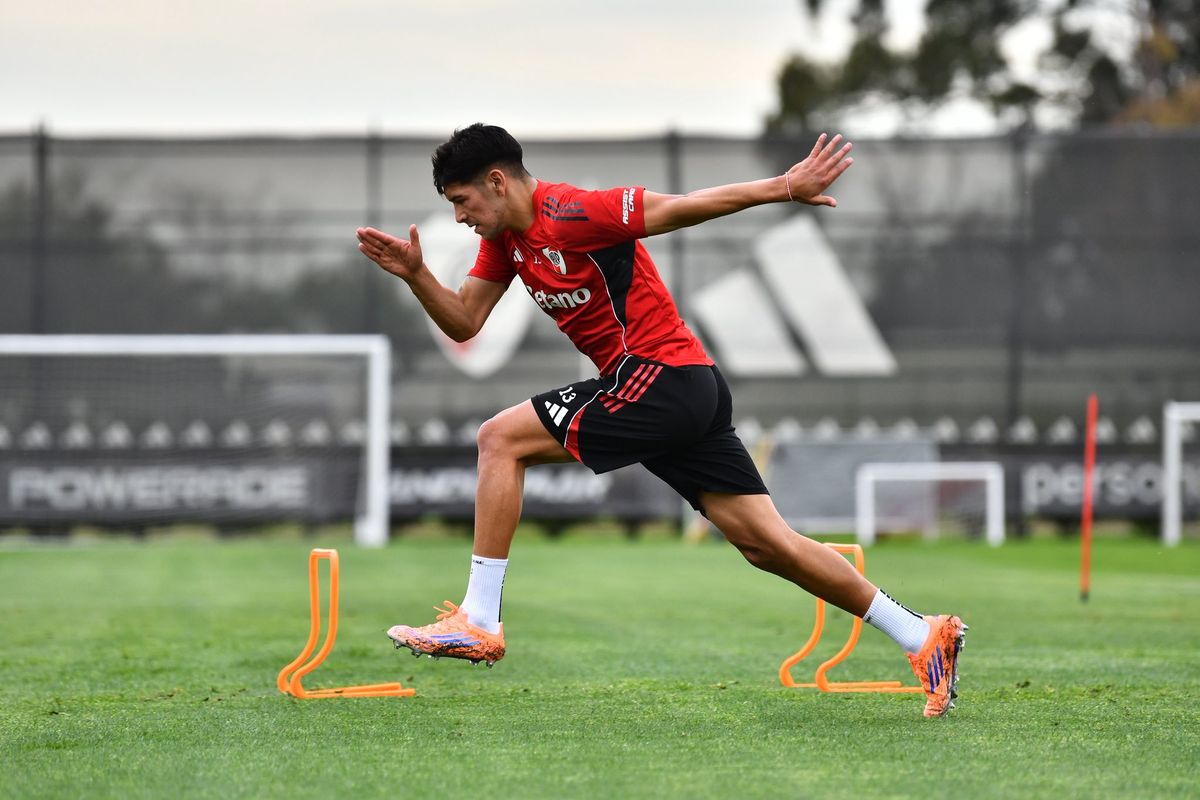 Rivero jugará de titular en River.