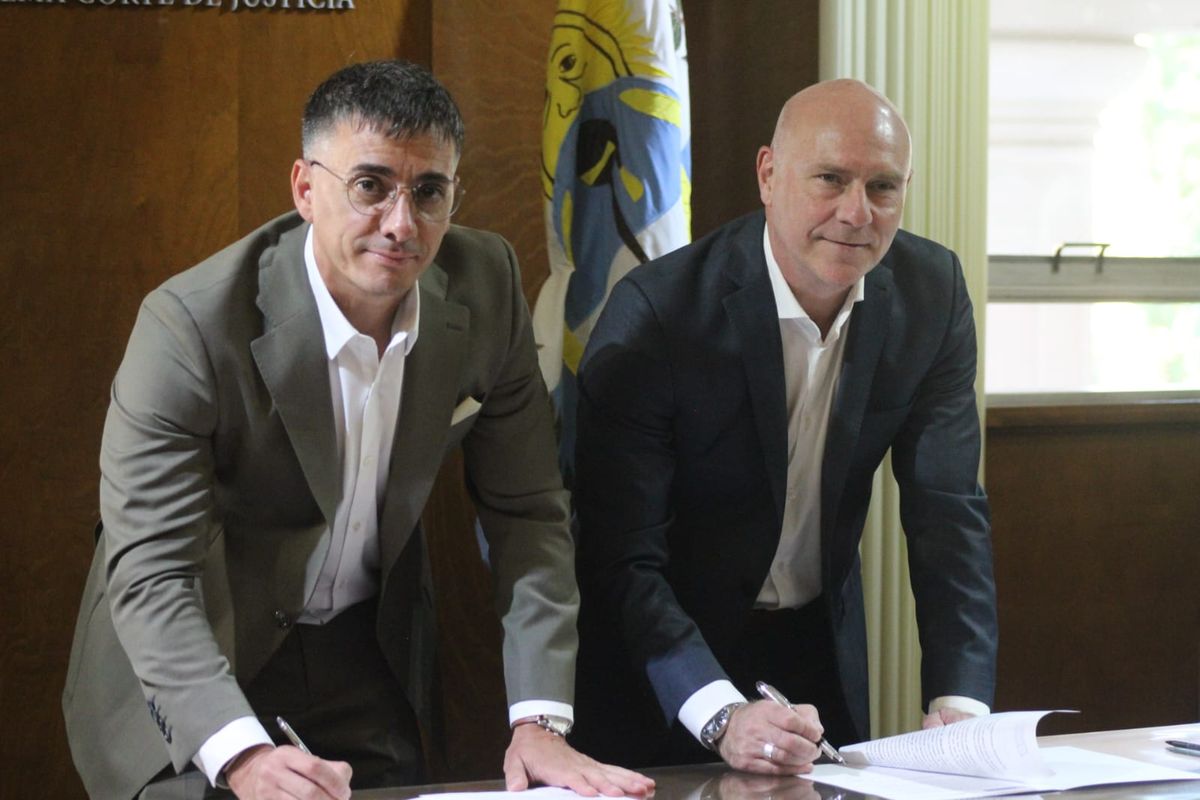 El intendente de Guaymallén, Marcos Calvente, y el presidente de la Corte, Dalmiro Garay. El intendente de Guaymallén, Marcos Calvente, y el presidente de la Corte, Dalmiro Garay.