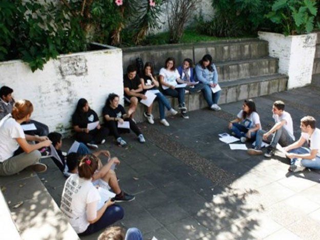 Polémica: proponen que los alumnos evalúen a profesores en Buenos Aires