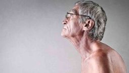 Los adultos mayores pueden prevenir la joroba con un sencillo ejercicio. Los adultos mayores pueden prevenir la joroba con un sencillo ejercicio.