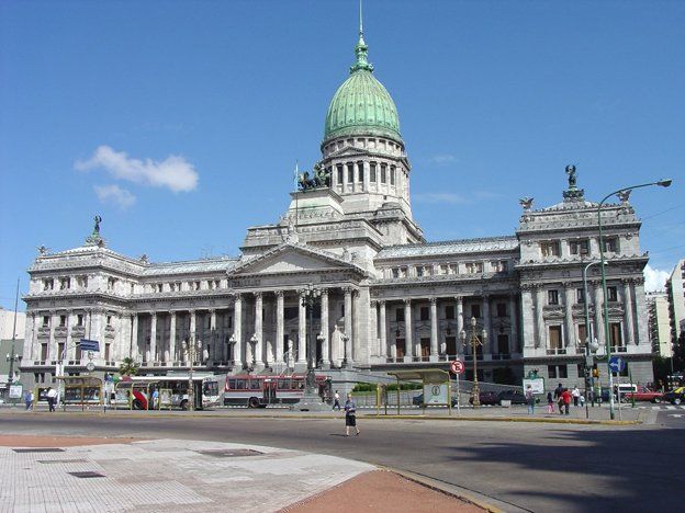 Muchos proyectos y no tantos beneficios dejan los mendocinos del Congreso nacional