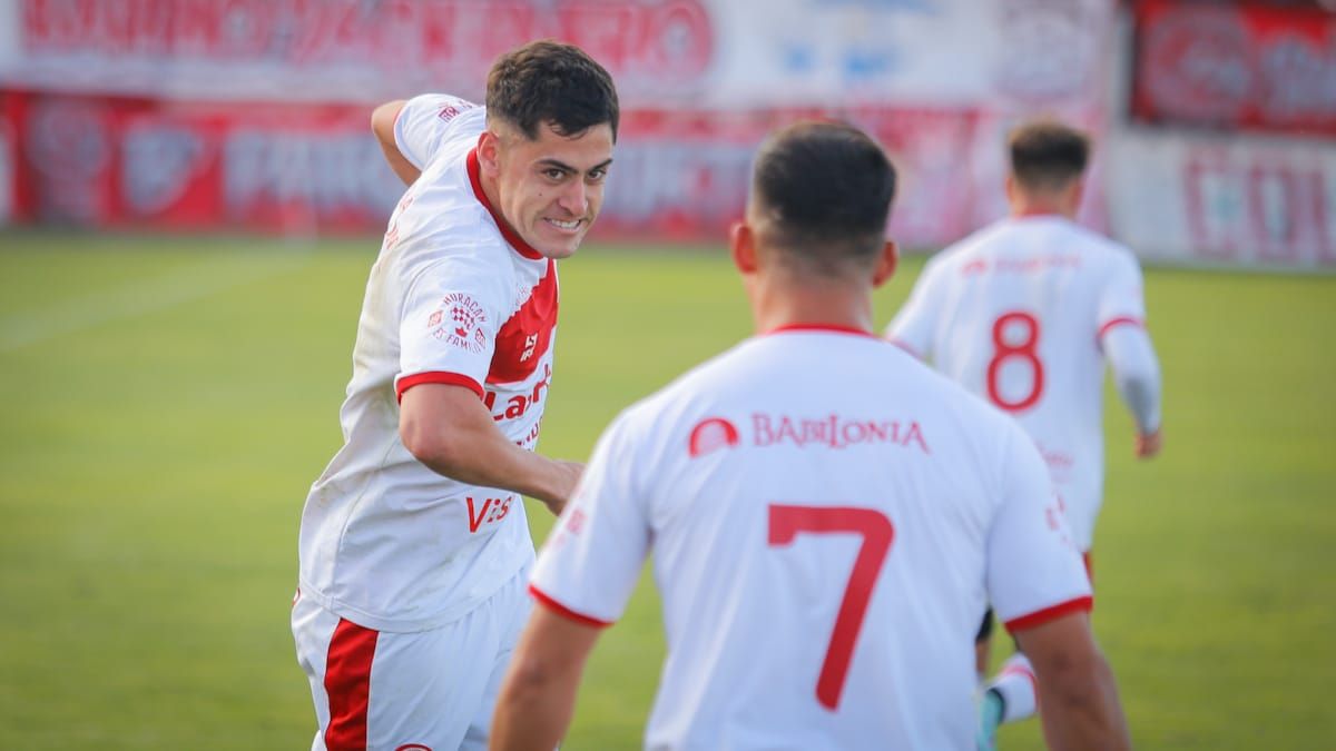 Huracán Las Heras jugará ante Atenas de Rio Cuarto en el estadio General San Martín.